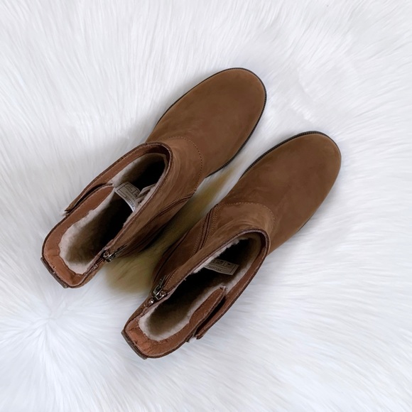 UGG Niels III Chestnut Boots - Picture 3 of 9